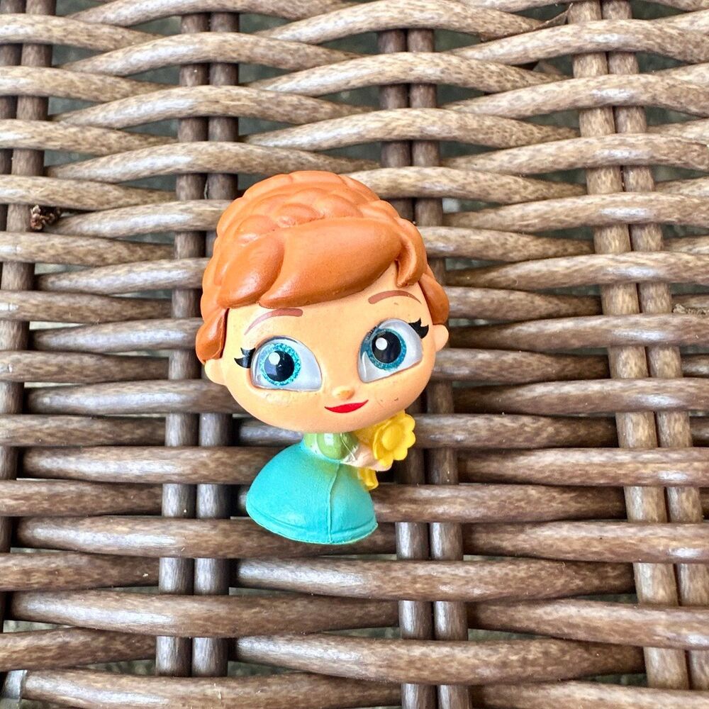 Disney Doorables Ana Figure